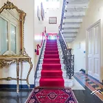 Ferri, Historical Residence, By Tilo Lux Vendégház 3*