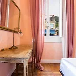 Ferri, Historical Residence, By Tilo Lux Vendégház Genova