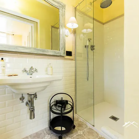 Ferri, Historical Residence, By Tilo Lux 3*